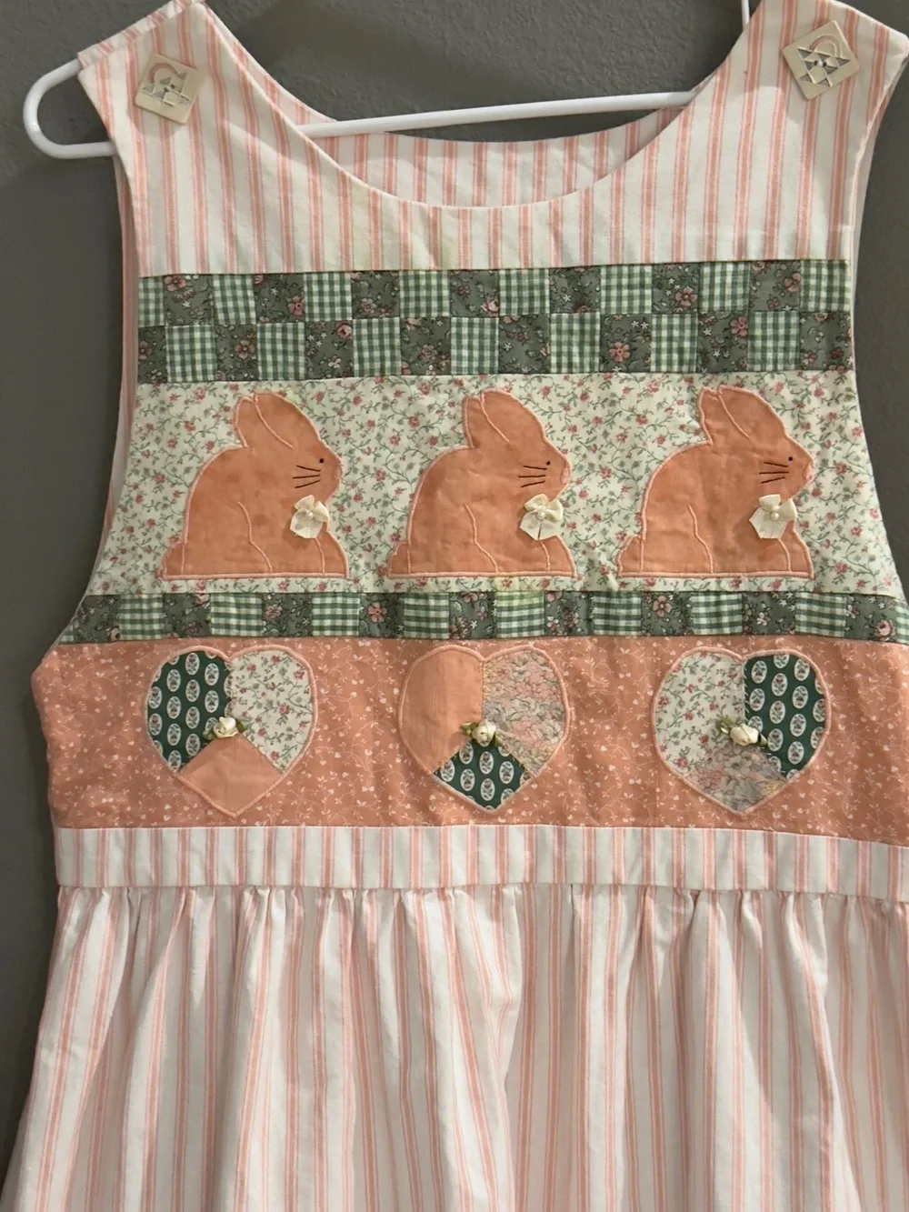 Girls  handmade quilted Pink Striped Dress with Decorative Border and bunnies. - Picture 3 of 7